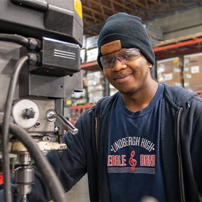 Luke Bizmungu, Basta Boatlifts AJAC Youth Apprentice